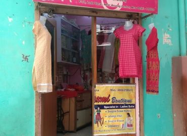 lado sarai .Laxmi Boutique