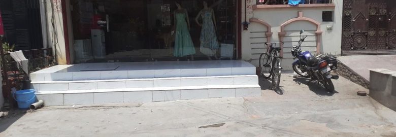 Dazzle the sister’s boutique