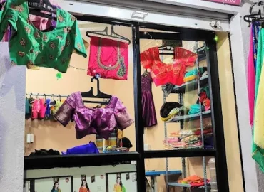 AR Fashion Designer Boutique